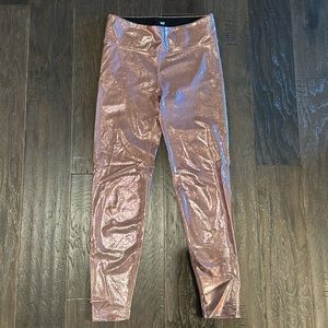 Heroine Sport rose shimmer legging